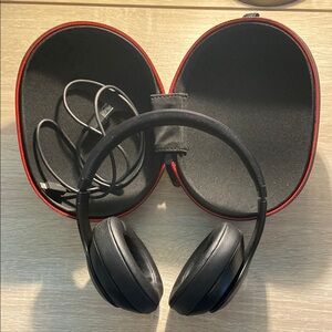 Black Wireless Beats with Case